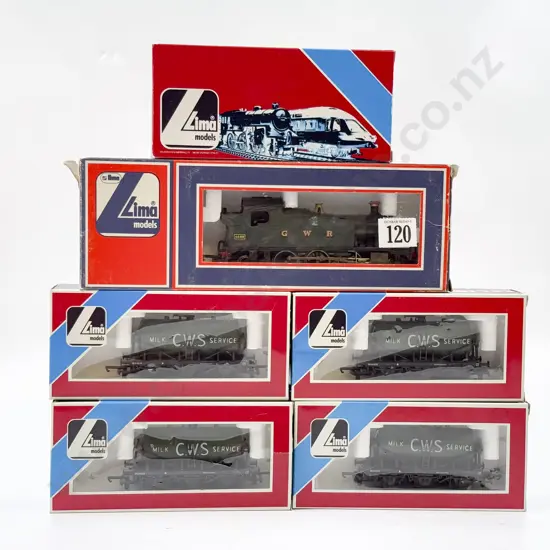 Lima Boxed Steam 2-6-2T GWR 4589 with Five CWS Milk Service Tank Wagons