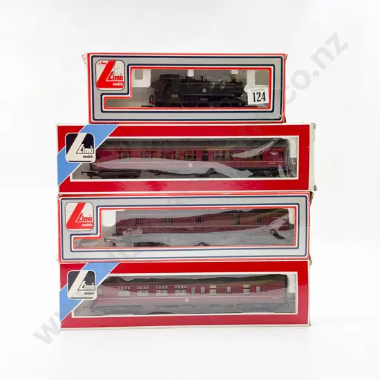 Lima Boxed Steam 0-6-0T 9420 BR with Three Passenger Cars