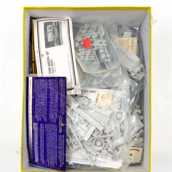 Dapol Kit Set Locomotive and Rolling Stock Packets (7)