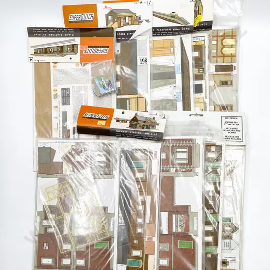 Superquick Model Card Architecture Kits (11)