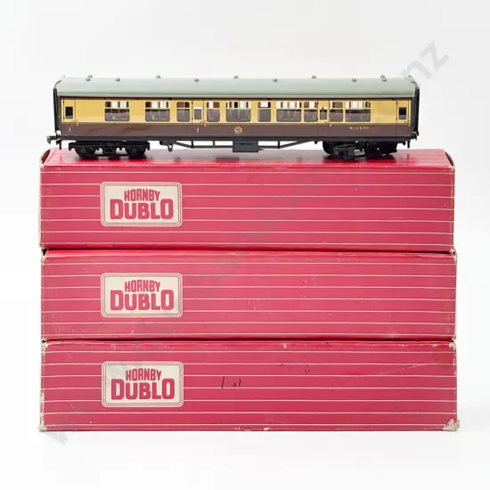 Hornby Dublo Boxed 4050 4051 4060 Western Region Passenger Coaches