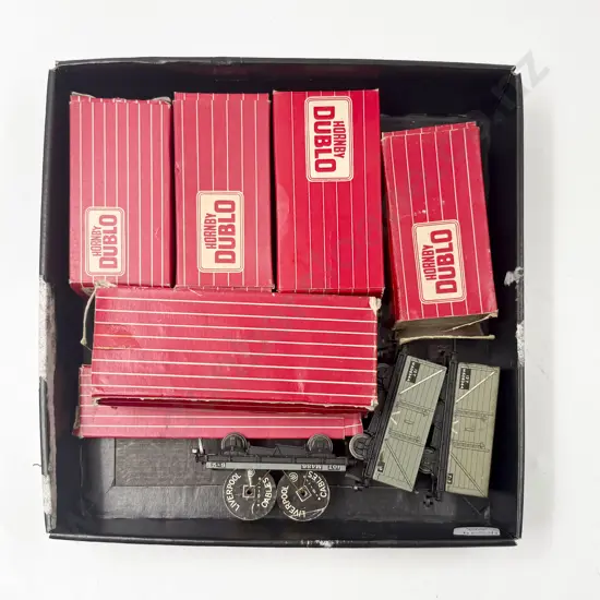 Hornby Dublo Boxed Six Rolling Stock Wagons and Four Unboxed