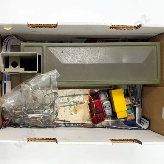 Marklin Tinplate Station with Light Lamp Post and Signals