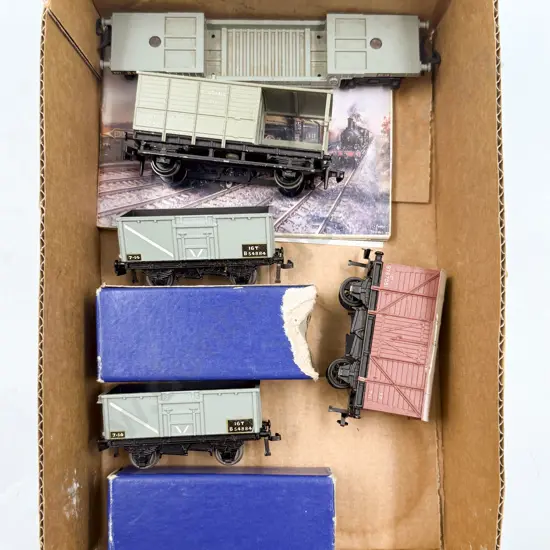 Hornby Dublo Six Rolling Stock Wagons