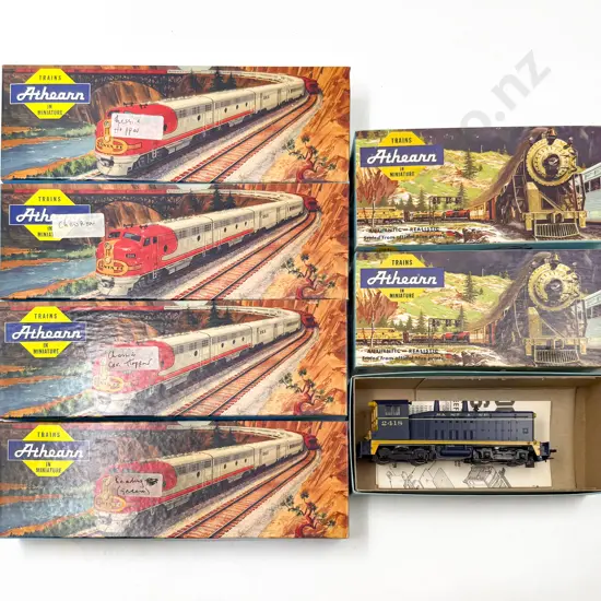 Athearn  Bo-Bo Diesel Shunting Locomotive with Eight Boxed Completed Rolling Stock Wagons