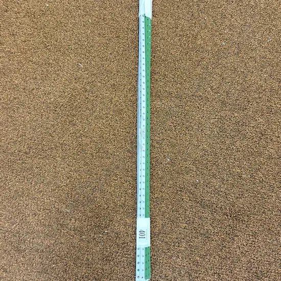 Meccano 28 Zinc Flat Strips and 5 Green 60cm