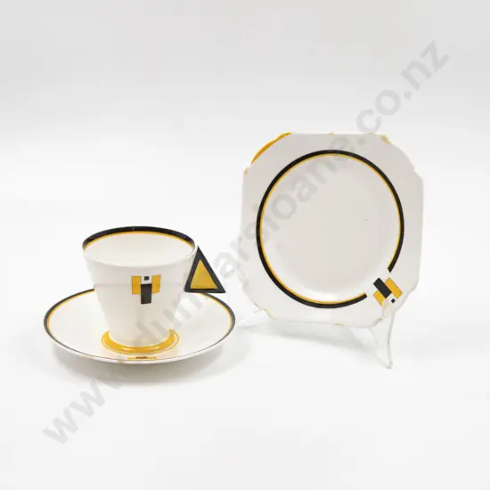 Shelley Art Deco Tea Cup Saucer Plate with Triangular Handle