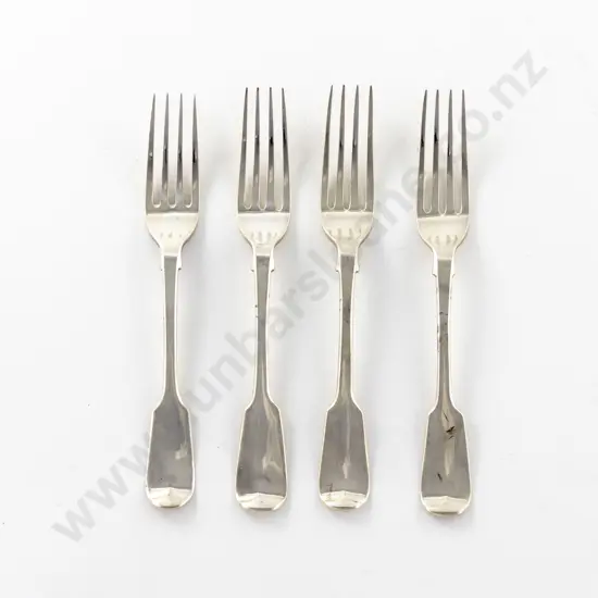 Set Of 4 Vict S/S Dessert Forks