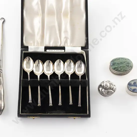 Cased Set 6 S/S Seal Top Coffee Spoons
