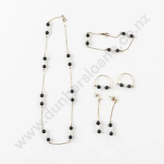 9ct Fresh Water Pearl and Onyx Bead Jewellery Set