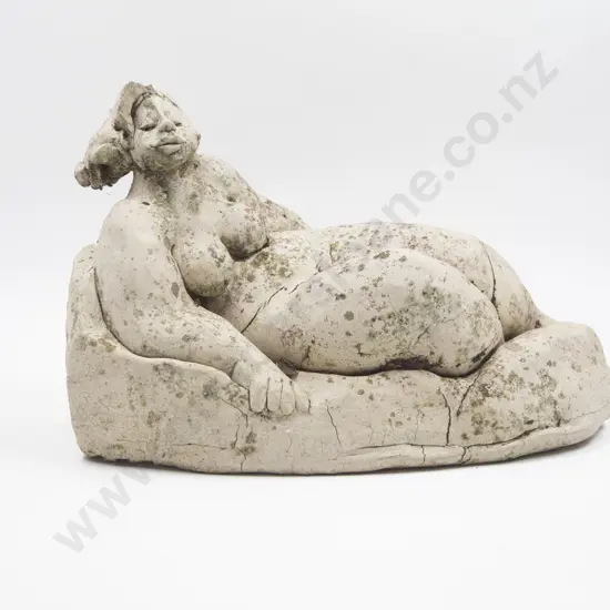 Di Conway - Reclining Nude