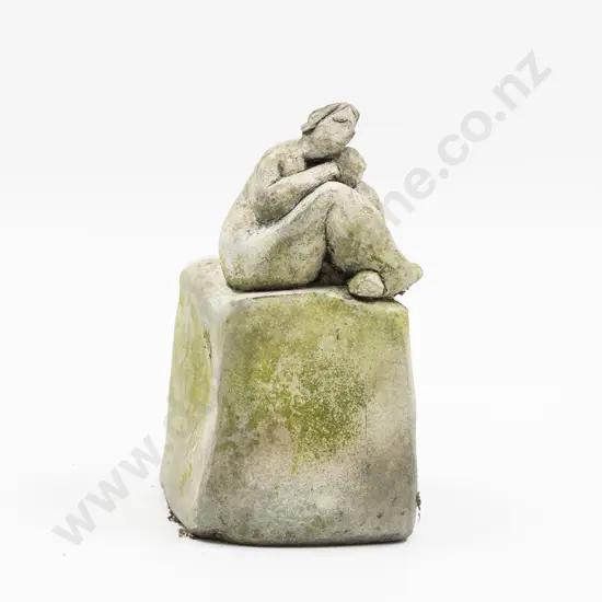 Di Conway - Seated Nude