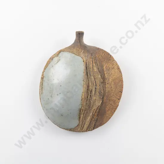 Doris Dutch Wall Hanging Vase