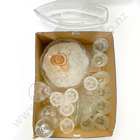 Quantity of Assorted Tribal Masks with Gourd together with Box of Assorted Glassware