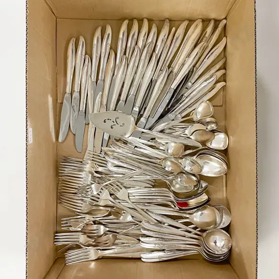Qty of Assorted S/P Cutlery