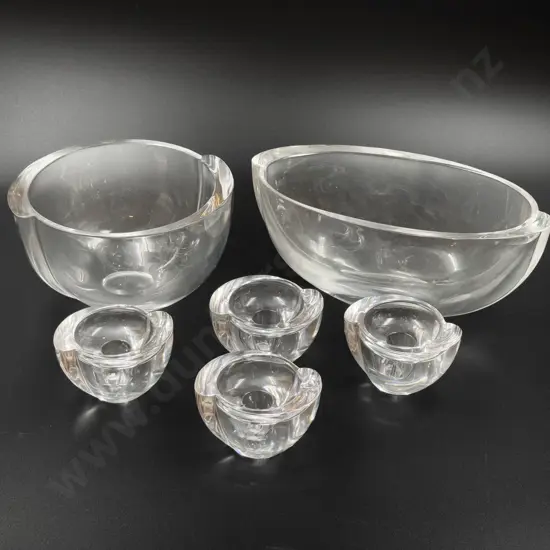 Small Qty of Glassware