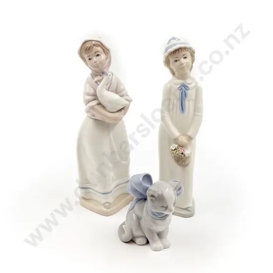 Small Qty of Assorted Nao