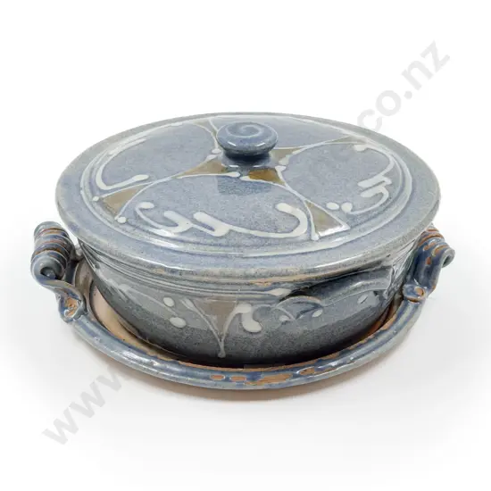 Two Pieces of NZ Pottery