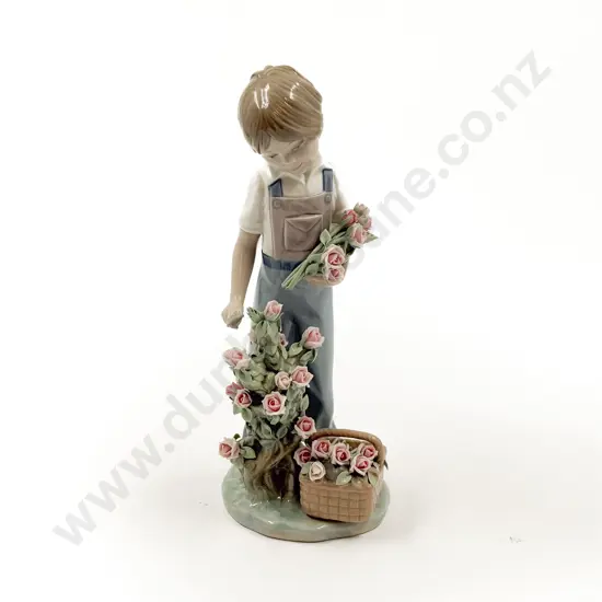 Lladro Gardening Figure