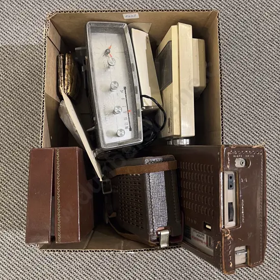 Qty of Assorted Vintage Radios etc.