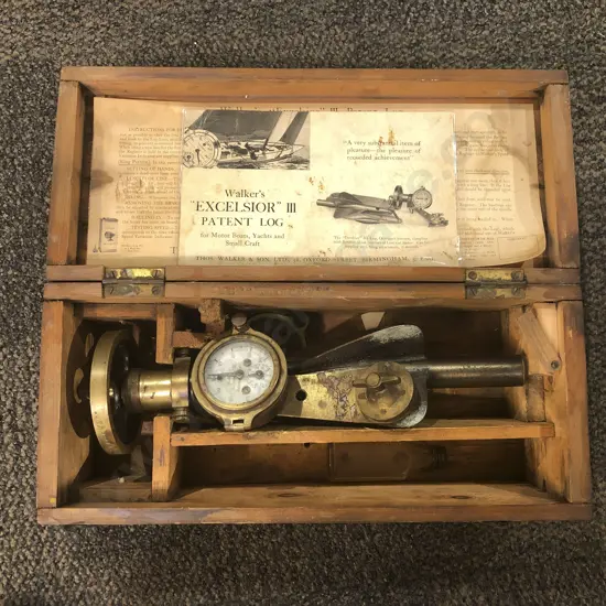 Cased Vintage Walkers Excelsior 3 Patent Log