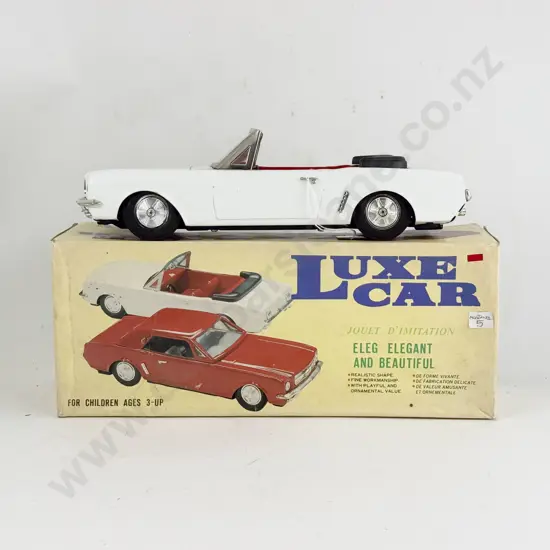 Boxed China MF349 Tinplate Luxe Car