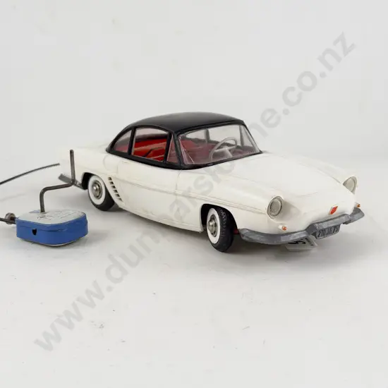 Arnold Made in Western Germany Hard Plastic 210 JA 75 Karmann Ghia