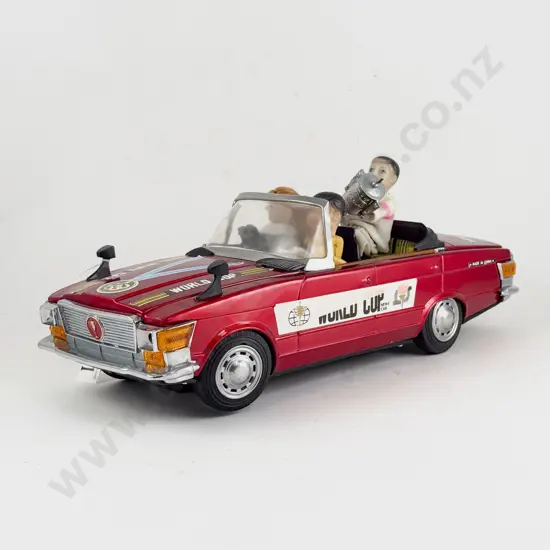 China ME611 Tinplate World Cup News Car