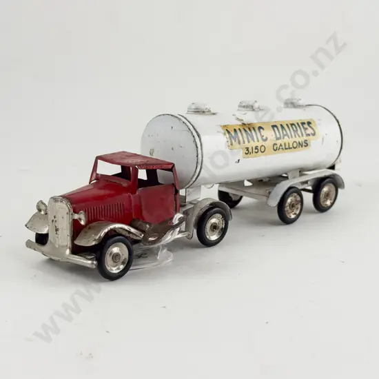 Minic Made in England Tinplate Minic Dairies Artic Tanker
