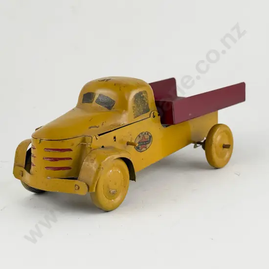 Star Made in NZ Tinplate Tipping Pick-Up Truck