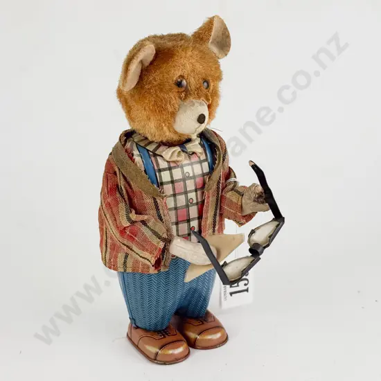 Made in Japan Tinplate and Flock Bear Cleaning Spectacles