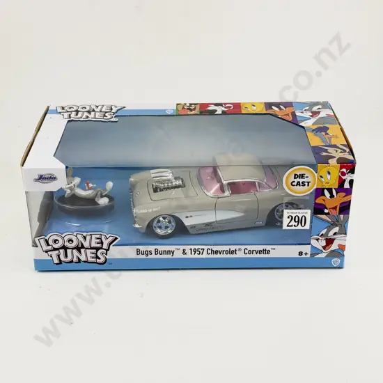 Jada Boxed Bugs Bunny & 1957 Chev