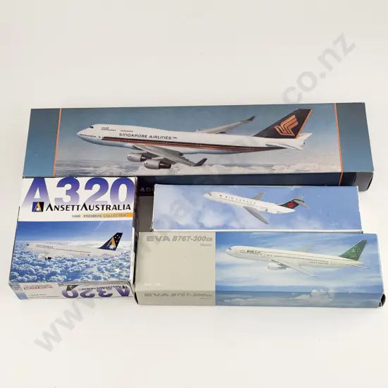Four Aviation Inflight Scale Models