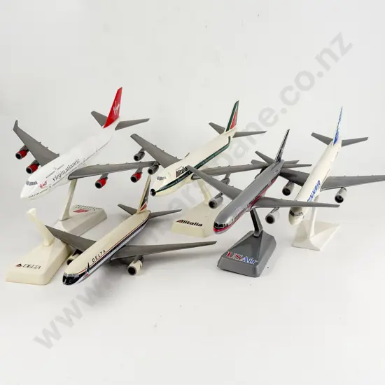 Five Unboxed Aviation Inflight Scale Models
