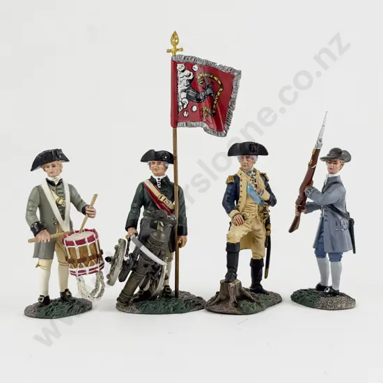 Britains Colonial Militia Flagbearer Washington Drummer and Militia Soldier