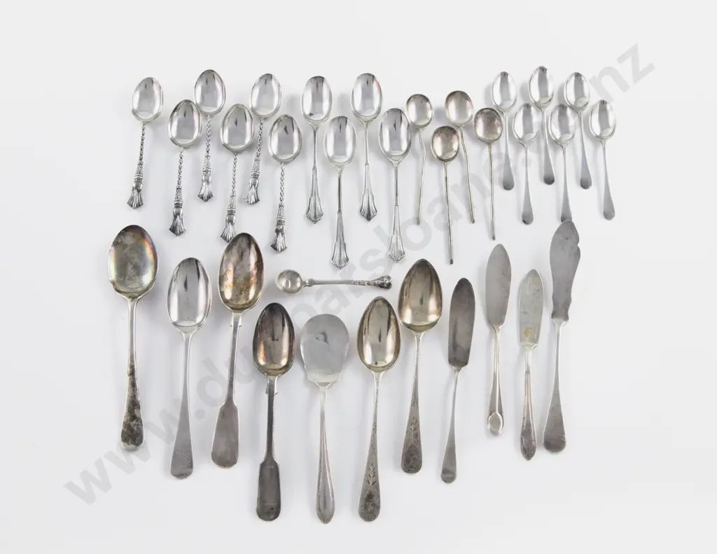 32 S/S Cutlery Pieces Image 1++