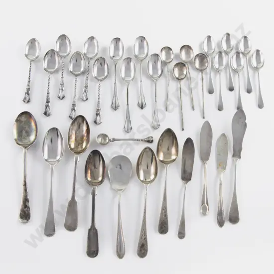32 S/S Cutlery Pieces