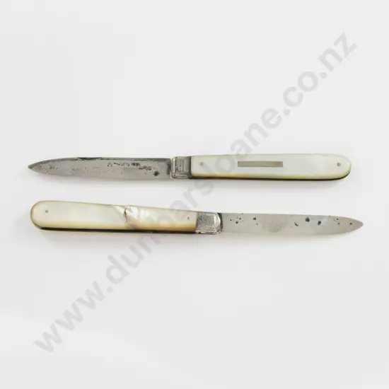 2 Vintage S/S Bladed MOP Fruit Knives