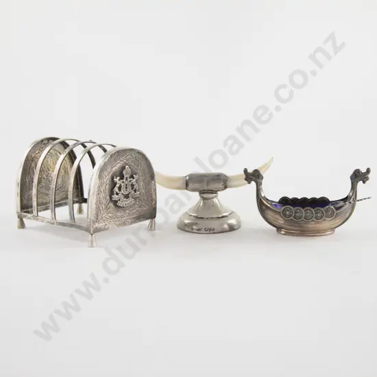 S/S MOP Knife Rest with .925 Norway S/S Viking Boat Salt and Persian Silver Toast Tack (af)