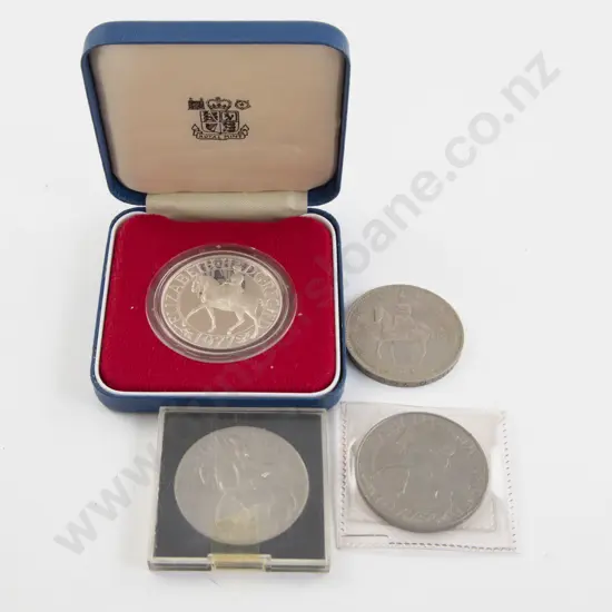 Royal Mint 1977 Elizabeth II Silver Proof with Two Unc Crowns and Unc Five Shillings