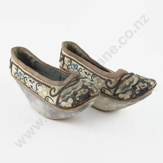 Pair Chinese Qing Dynasty (1644–1912) Late C19th Manchu Silk Embroidered Platform Shoes