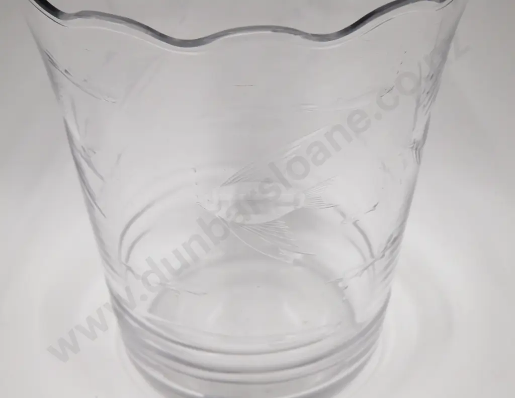 Attributed Keith Murray Glass Vase Image 1++