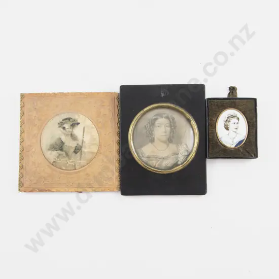 C19th Engraved Circular Portrait Miniature of a Lady