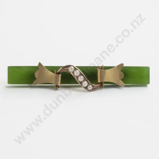 NZ 9ct Greenstone and Seed Pearl Bar Brooch