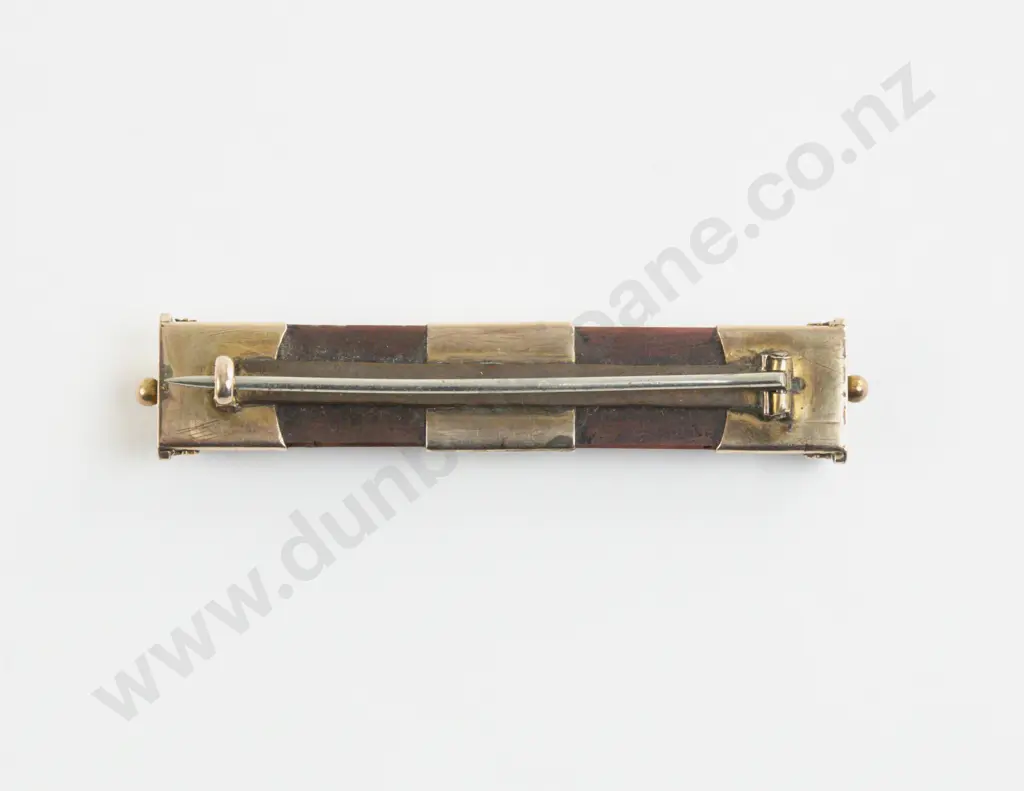 9ct Gold Mounted 'NZ' Tiger Eye Bar Brooch Image 1++