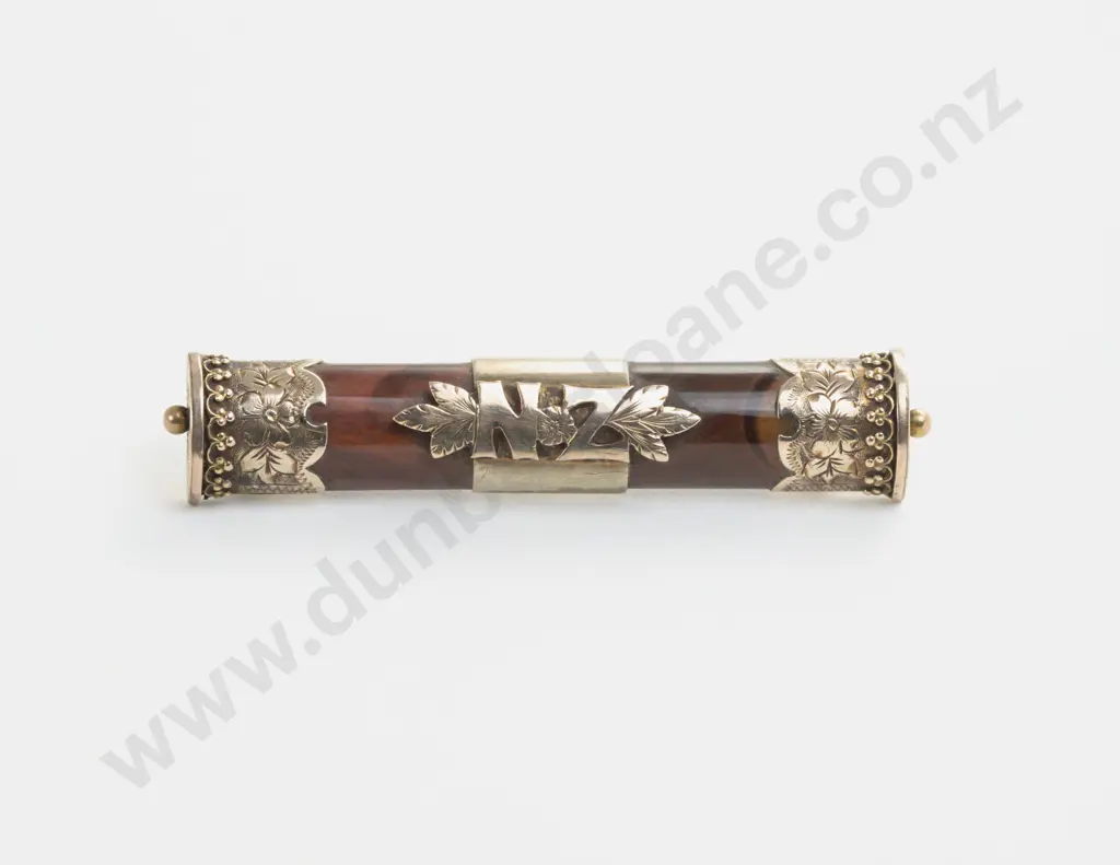 9ct Gold Mounted 'NZ' Tiger Eye Bar Brooch Image 1++