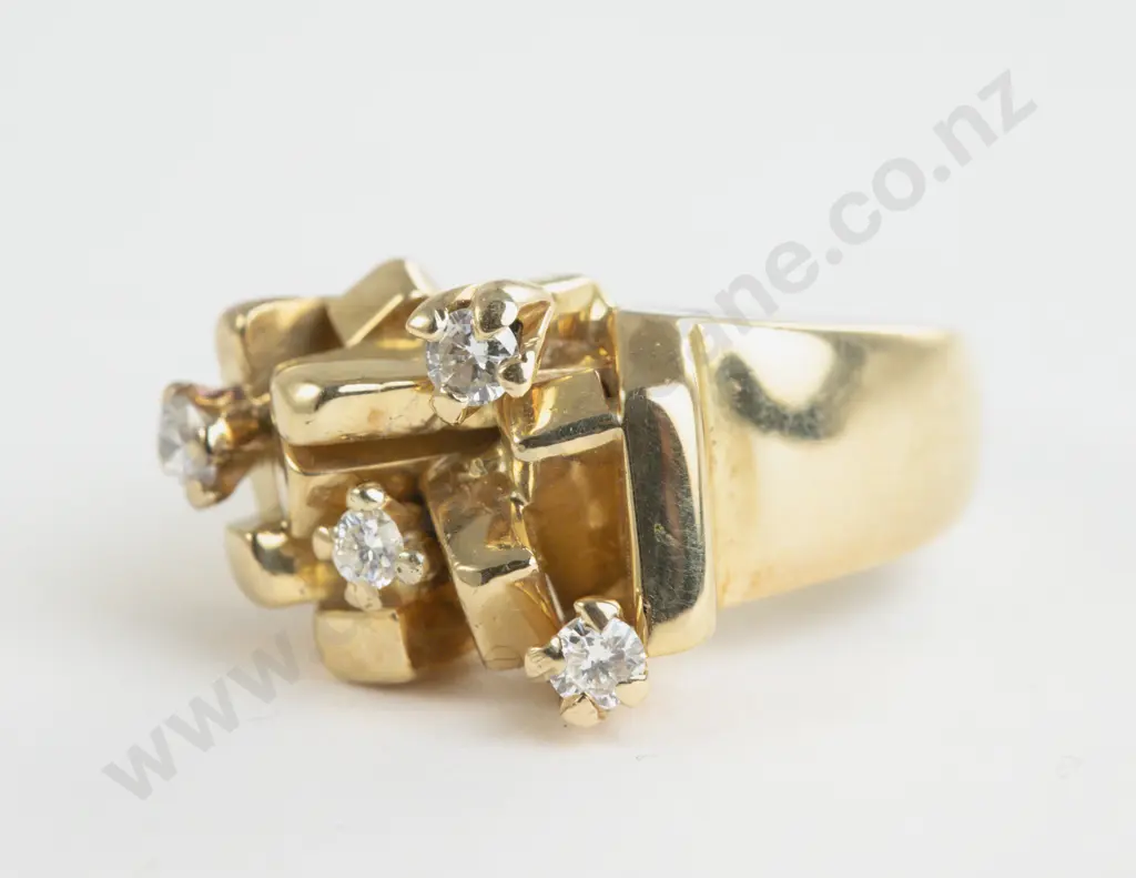 NZ Jeweller Jens Hansen 18ct Four Stone Diamond Ring Image 1++