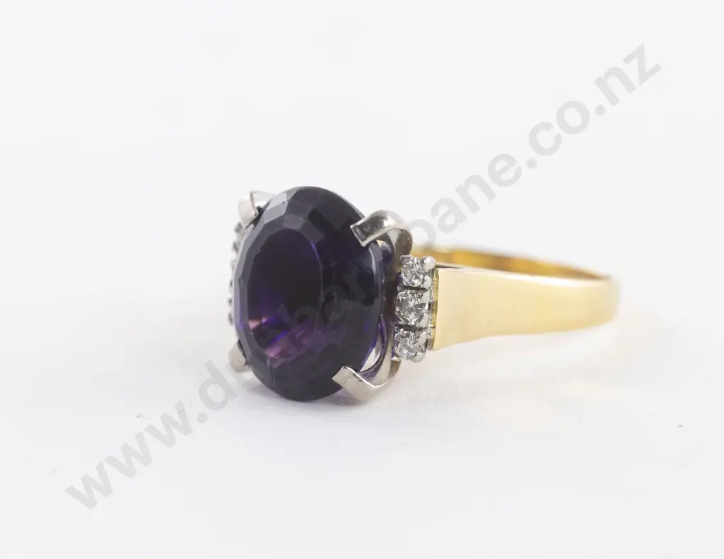 18ct Single Amethyst and Diamond Dress Ring Image 1++