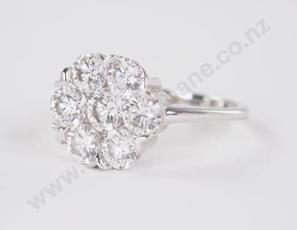 18ct White Gold Seven Stone Diamond Cluster Ring Image 1++