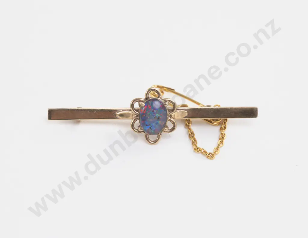 9ct Single Opal Bar Brooch Image 1++
